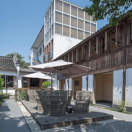 Floral Hotel - Yuexiang Inn Wuzhen Jiaxing Exteriör bild