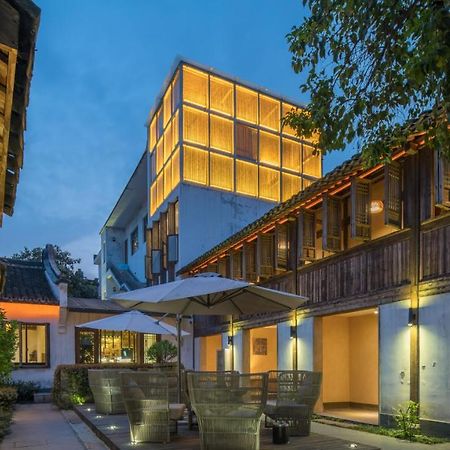 Floral Hotel - Yuexiang Inn Wuzhen Jiaxing Exteriör bild