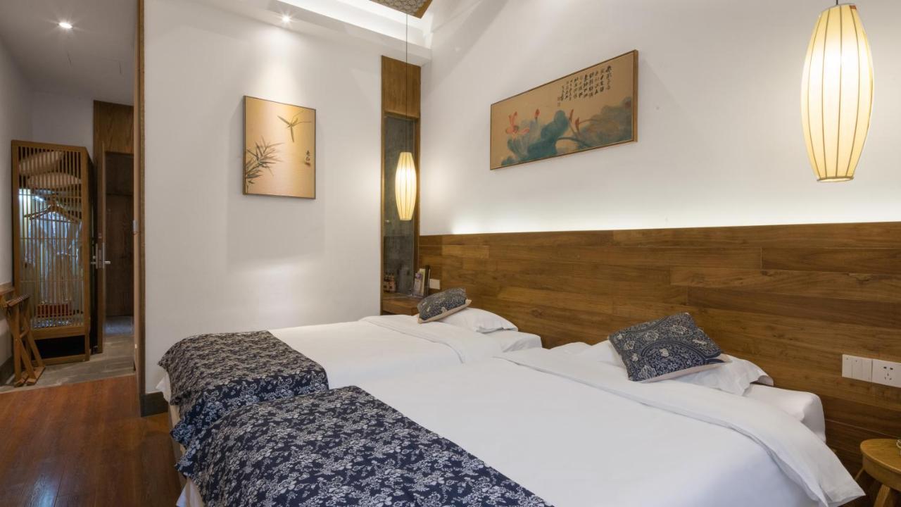 Floral Hotel - Yuexiang Inn Wuzhen Jiaxing Exteriör bild